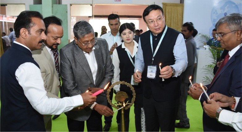 Business conversation between delegates at the expo.